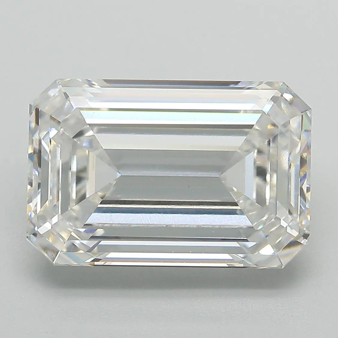 7.12ct Emerald Lab Grown Diamond (Colour G, Clarity VVS2, GIA Certified)