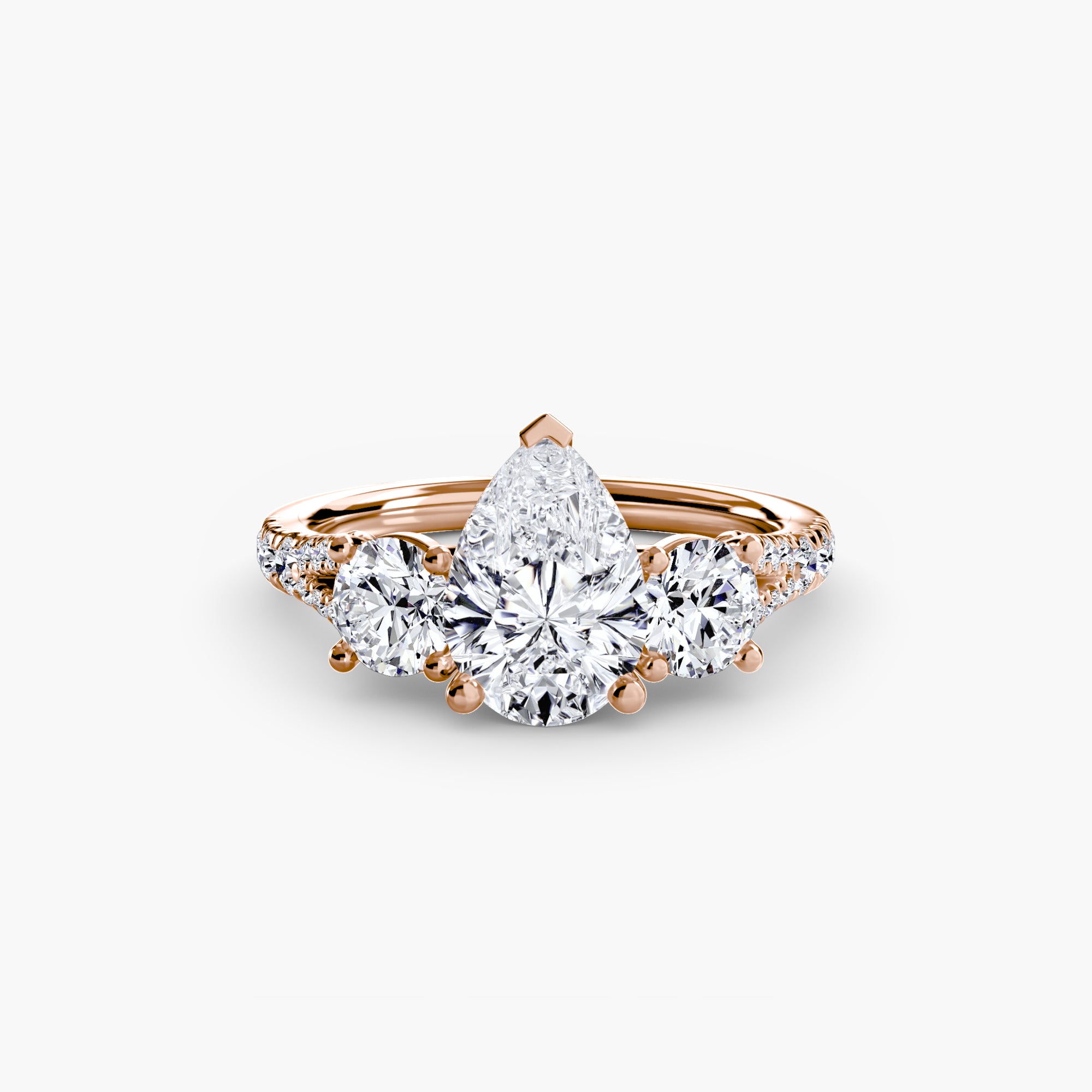 Bague Themis personnalisable choisissez le diamant central & le métal précieux de votre choix avec la Maison française Exquisite Lab Diamonds
