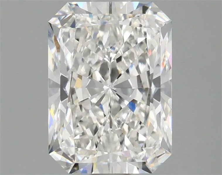 2.05ct Radiant Lab Grown Diamond (Colour E, Clarity VVS1, IGI Certified)