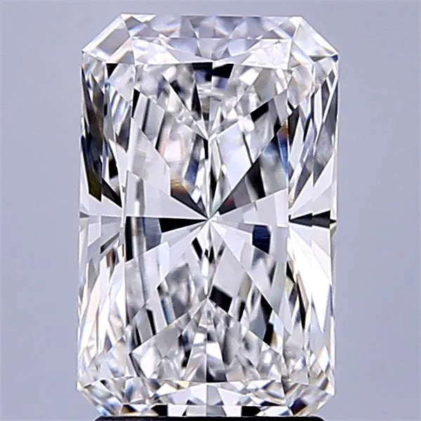 2.58ct Radiant Lab Grown Diamond (Colour D, Clarity VVS1, IGI Certified)