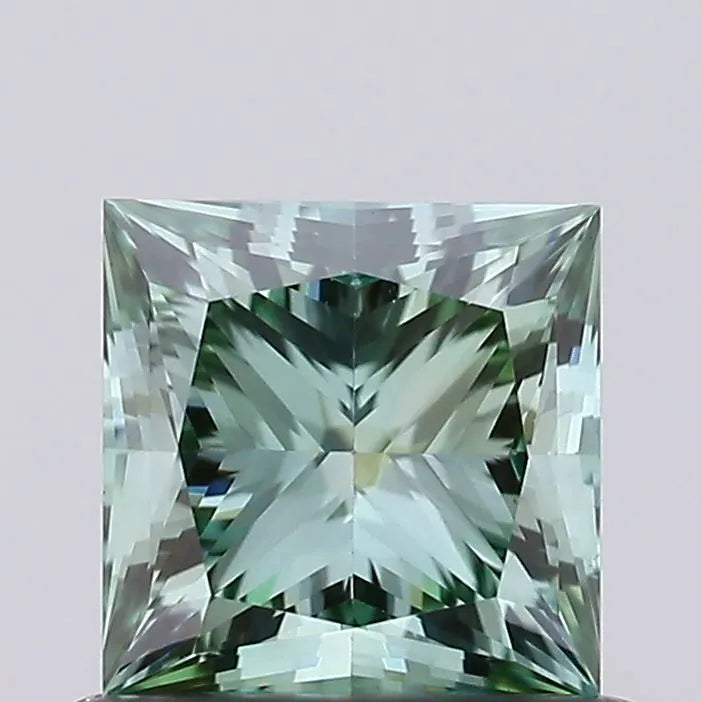 0.70ct Princess Lab Grown Diamond (Colour Fancy Vivid Green, Clarity VS1, Cut GD, IGI Certified)