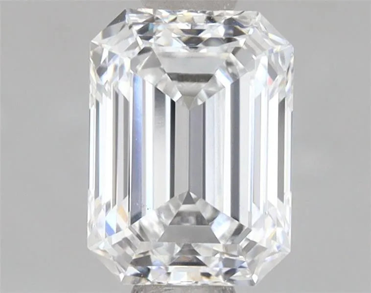 0.90ct Emerald Lab Grown Diamond (Colour D, Clarity VS1, IGI Certified)