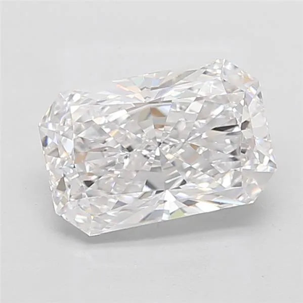 3.02ct Radiant Lab Grown Diamond (Colour D, Clarity VVS1, IGI Certified)