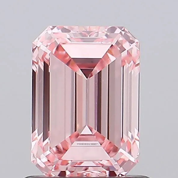 0.92ct Emerald Lab Grown Diamond (Colour Fancy Intense Pink, Clarity VS1, IGI Certified)