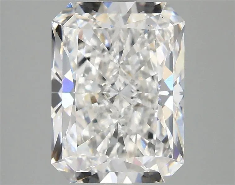 3.10ct Radiant Lab Grown Diamond (Colour E, Clarity VS1, IGI Certified)