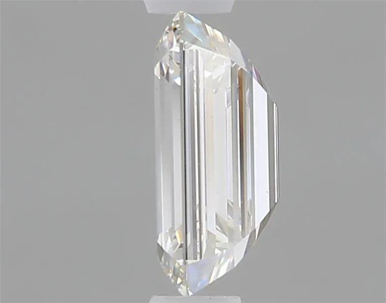 0.71ct Emerald Lab Grown Diamond (Colour H, Clarity VS1, IGI Certified)