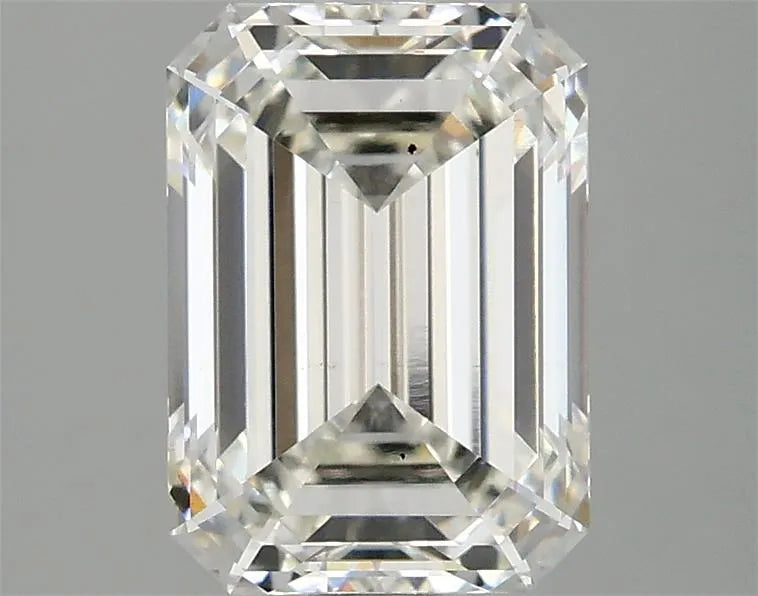 2.59ct Emerald Lab Grown Diamond (Colour H, Clarity VS2, IGI)