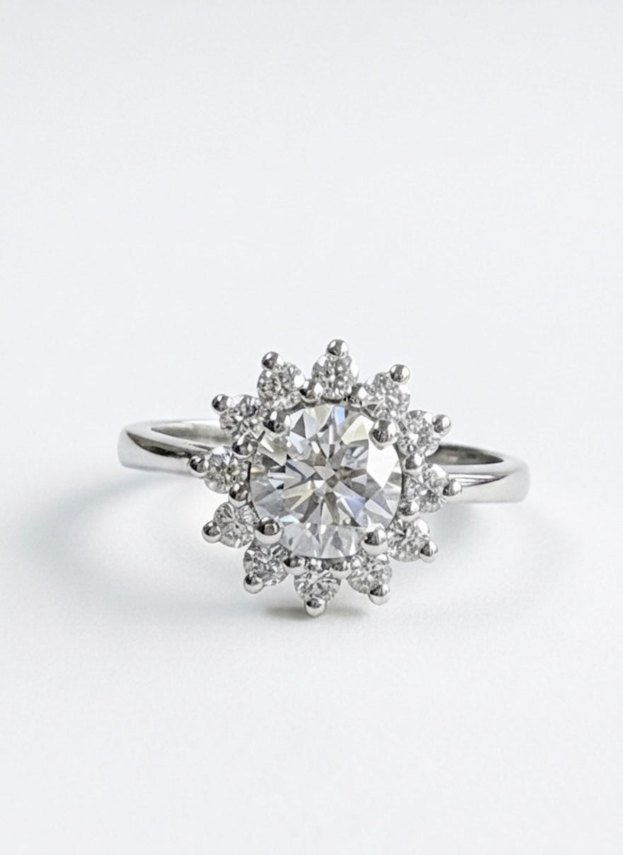 Bague Catheline sur mesure en diamants de laboratoire et or 18K