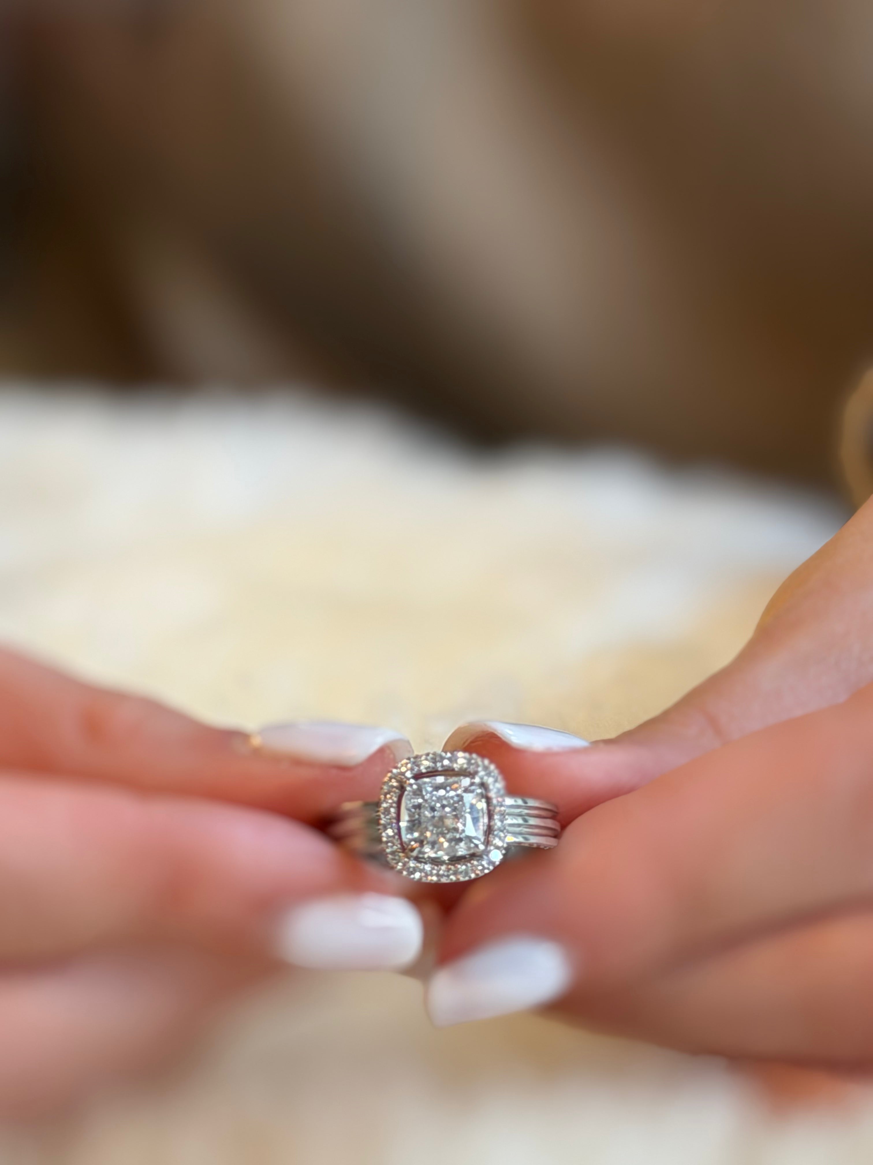 Bague sur mesure en diamants de laboratoire et or blanc 18K - Maison Exquisite Lab Diamonds Paris
